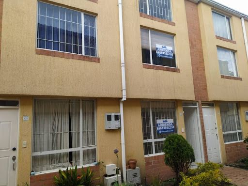 Casa en arriendo Cundinamarca Bogotá Cr Villa Del Norte Et I 60 m2 Habitaciones 3 Baños 2 Garajes 0 Precio $1600000