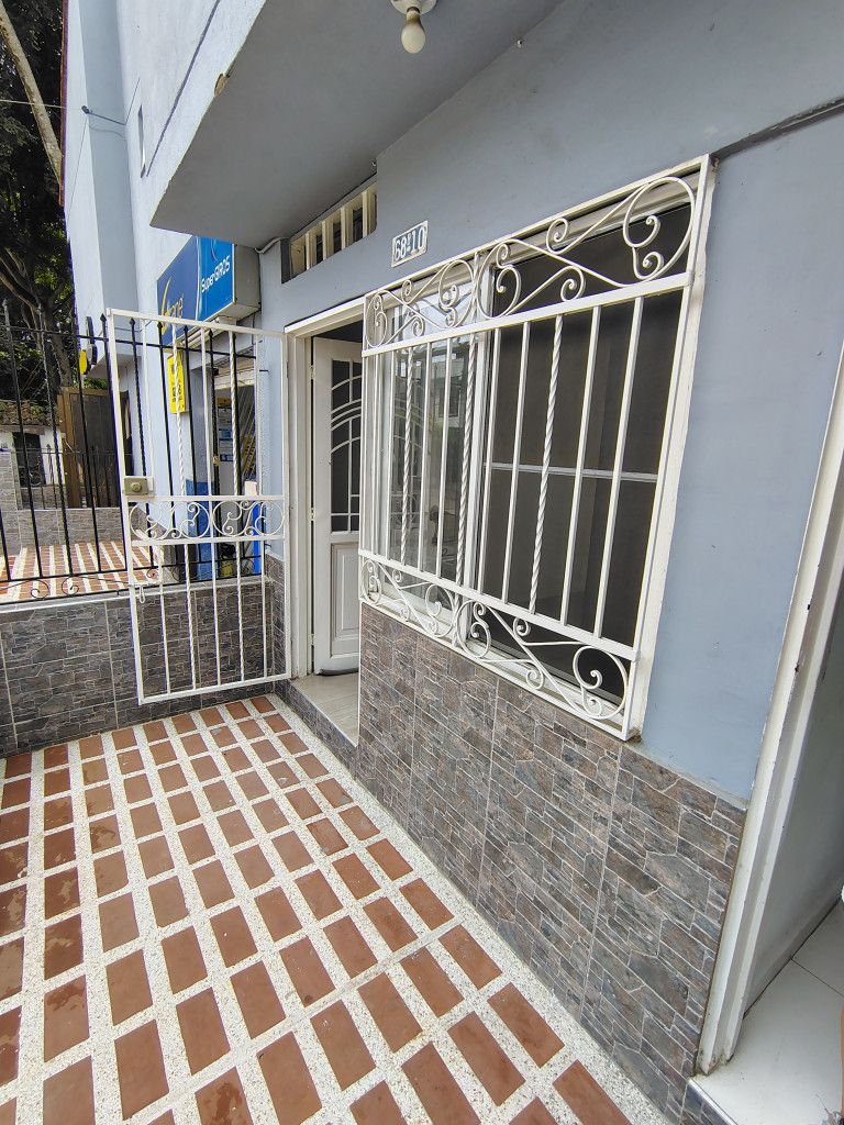 Apartaestudio en arriendo Valle Del Cauca Cali Ciudad 2000 20 m2 Habitaciones 1 Baños 1 Garajes 0 Precio $600000