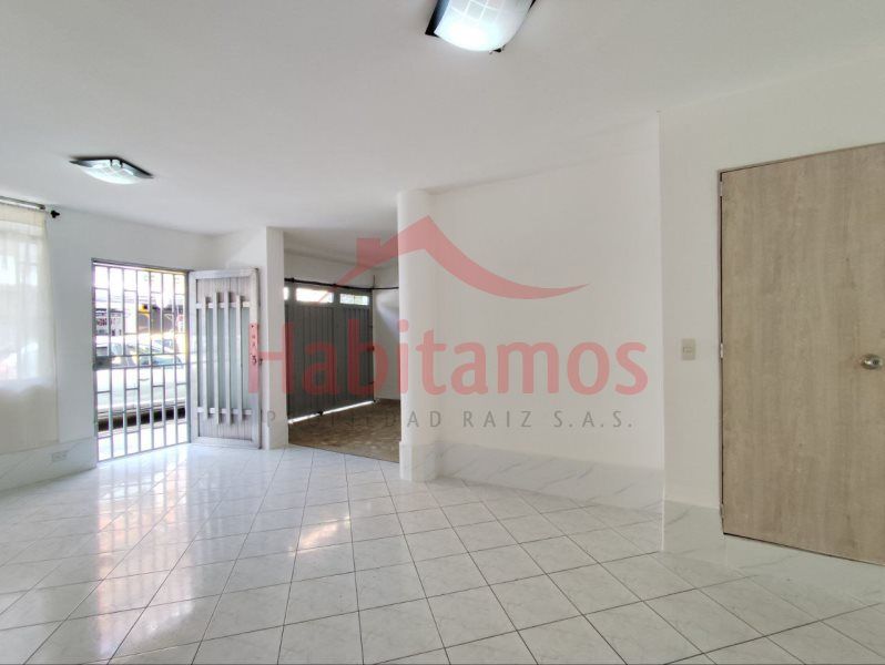 Casa en arriendo Antioquia Medellín Bolivariana 101 m2 Habitaciones 3 Baños 3 Garajes 1 Precio $3900000