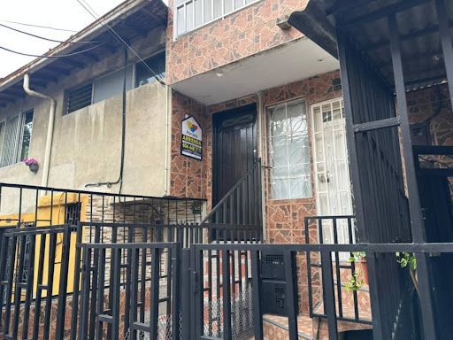 Casa en arriendo Antioquia Bello Andalucía 100 m2 Habitaciones 4 Baños 1 Garajes 0 Precio $2050000