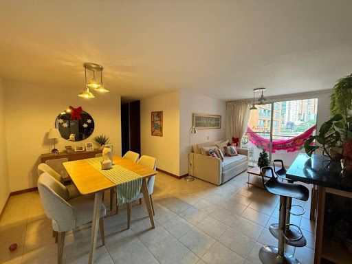 Apartamento en arriendo Antioquia Medellín Simesa 82 m2 Habitaciones 3 Baños 2 Garajes 1 Precio $3200000