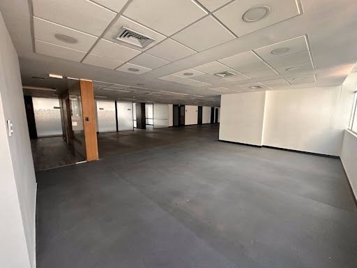 Oficina en venta Antioquia Medellín Simesa 507 m2 Habitaciones 0 Baños 8 Garajes 2 Precio $4539000000
