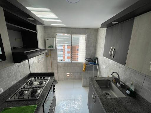 Apartamento en arriendo Antioquia Medellín Altamira 78 m2 Habitaciones 3 Baños 2 Garajes 0 Precio $2300000