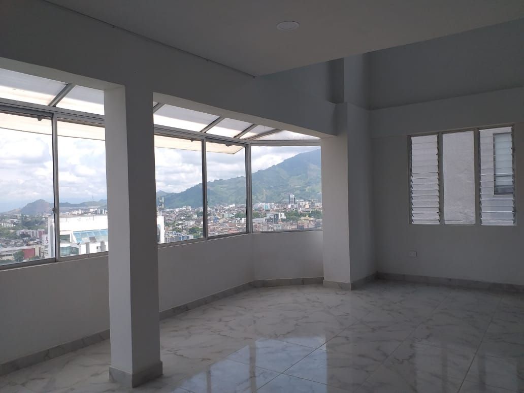 Apartamento en arriendo Risaralda Pereira Los Angeles 248 m2 Habitaciones 4 Baños 4 Garajes 1 Precio $4950000