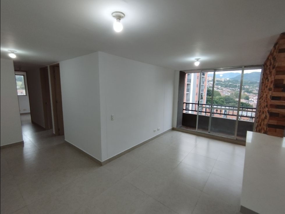 Apartamento en venta Antioquia Itagüí Las Colinas De Asis Et B 67 m2 Habitaciones 3 Baños 2 Garajes 1 Precio $373500000