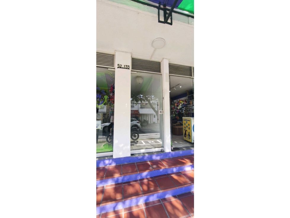 Oficina en arriendo Santander Bucaramanga Cabecera Del Llano 15 m2 Habitaciones 0 Baños 1 Garajes 0 Precio $900000