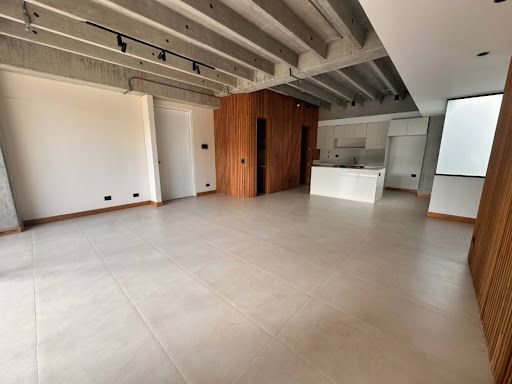 Apartamento en arriendo Antioquia Medellín Trece De Noviembre 150 m2 Habitaciones 2 Baños 2 Garajes 2 Precio $8000000