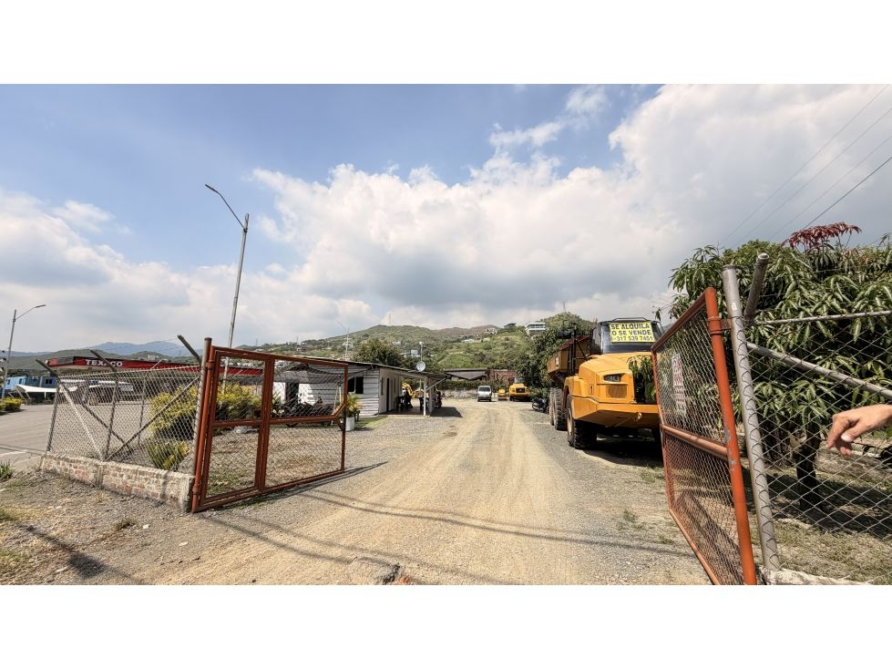 Lote en arriendo Valle Del Cauca Yumbo Zona Industrial 1423 m2 Habitaciones 0 Baños 1 Garajes 13 Precio $5000000