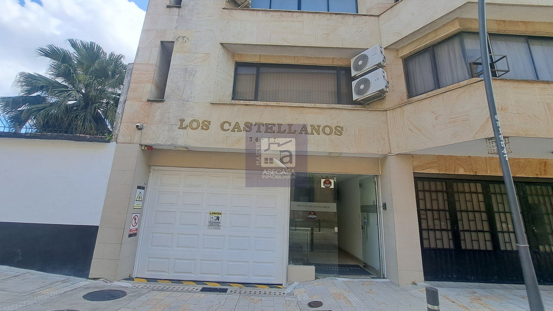 Oficina en arriendo Santander Bucaramanga Garcia Rovira 43 m2 Habitaciones 0 Baños 1 Garajes 0 Precio $1400000