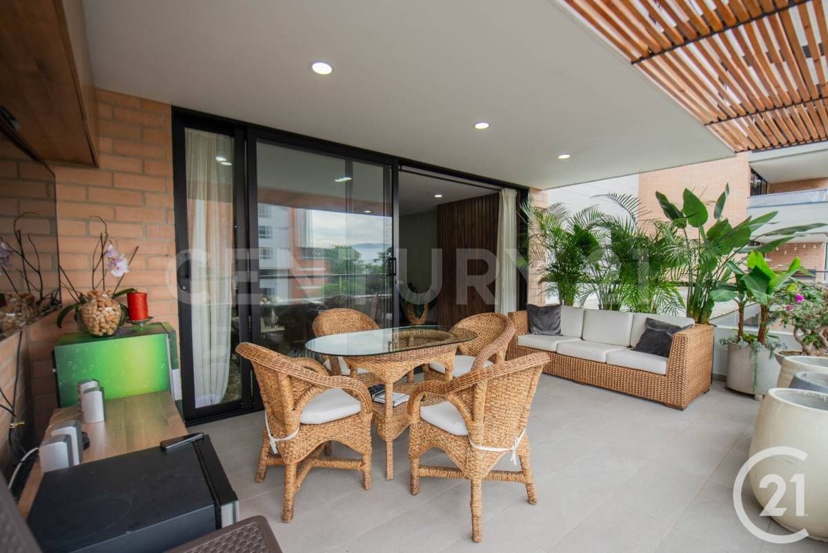 Apartamento en venta Antioquia Envigado La Pradera 175 m2 Habitaciones 3 Baños 3 Garajes 2 Precio $1390000000