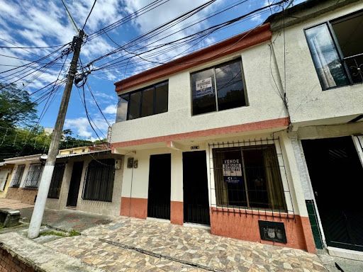 Casa en venta Risaralda Pereira Br El Poblado I Etapa 139 m2 Habitaciones 5 Baños 3 Garajes 0 Precio $320000000