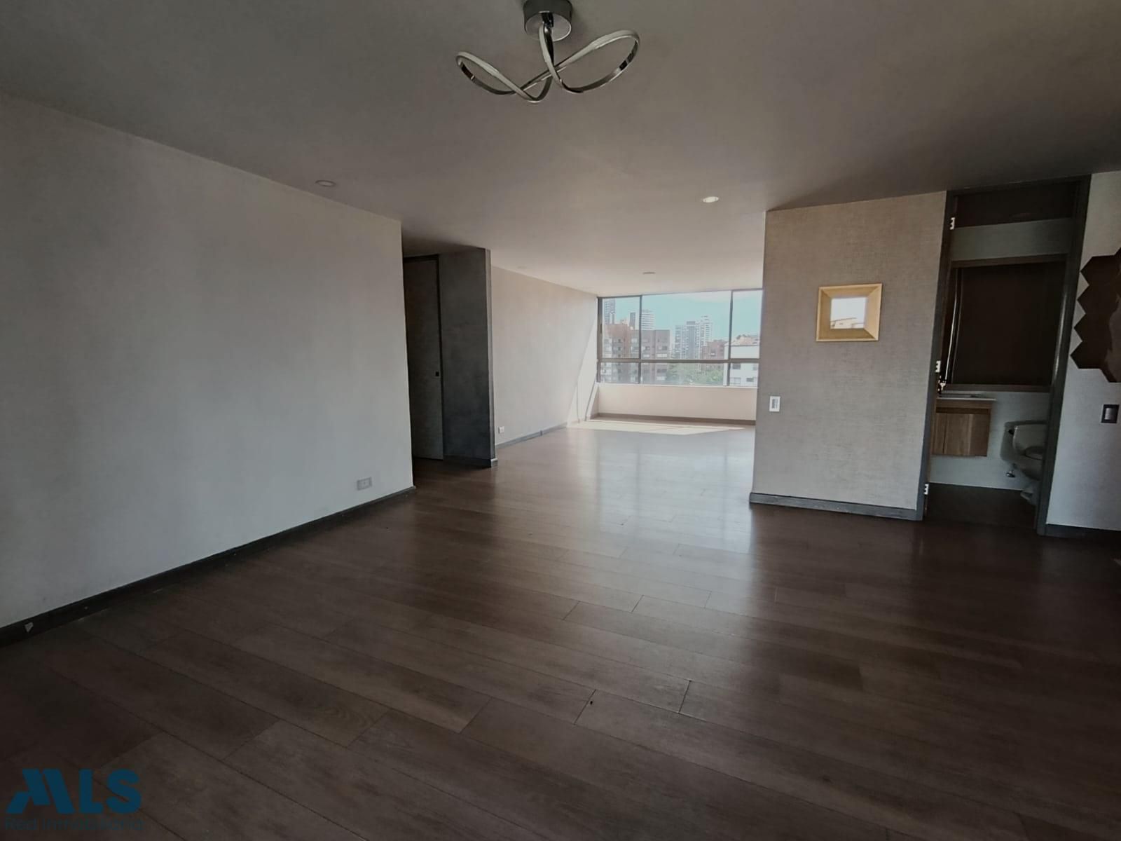 Apartamento en venta Antioquia Medellín Los Balsos No2 136 m2 Habitaciones 3 Baños 2 Garajes 1 Precio $1100000000