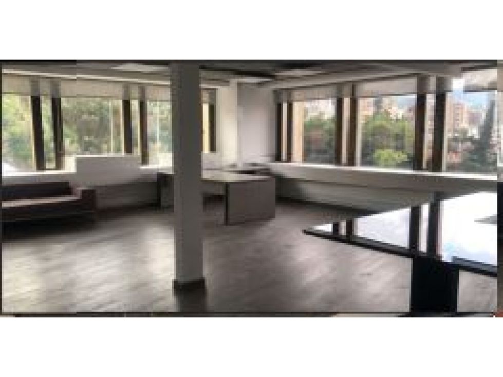 Oficina en arriendo Cundinamarca Bogotá La Catedral 466 m2 Habitaciones 0 Baños 6 Garajes 3 Precio $38000000