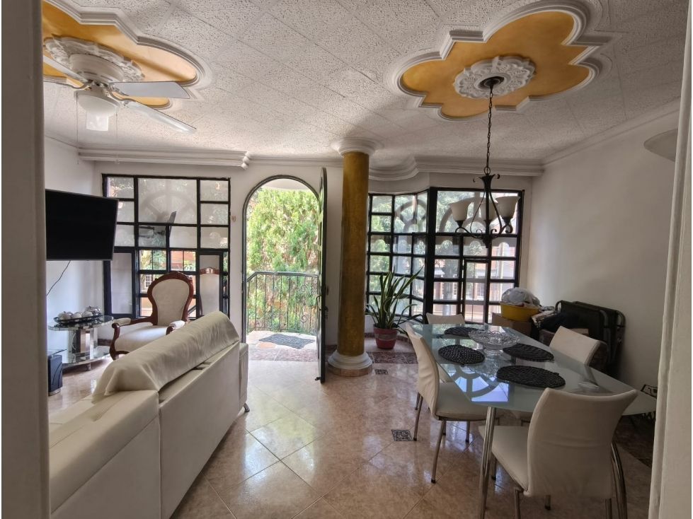 Casa en venta Valle Del Cauca Cali Zona De Reserva Agricola 296 m2 Habitaciones 6 Baños 4 Garajes 1 Precio $650000000