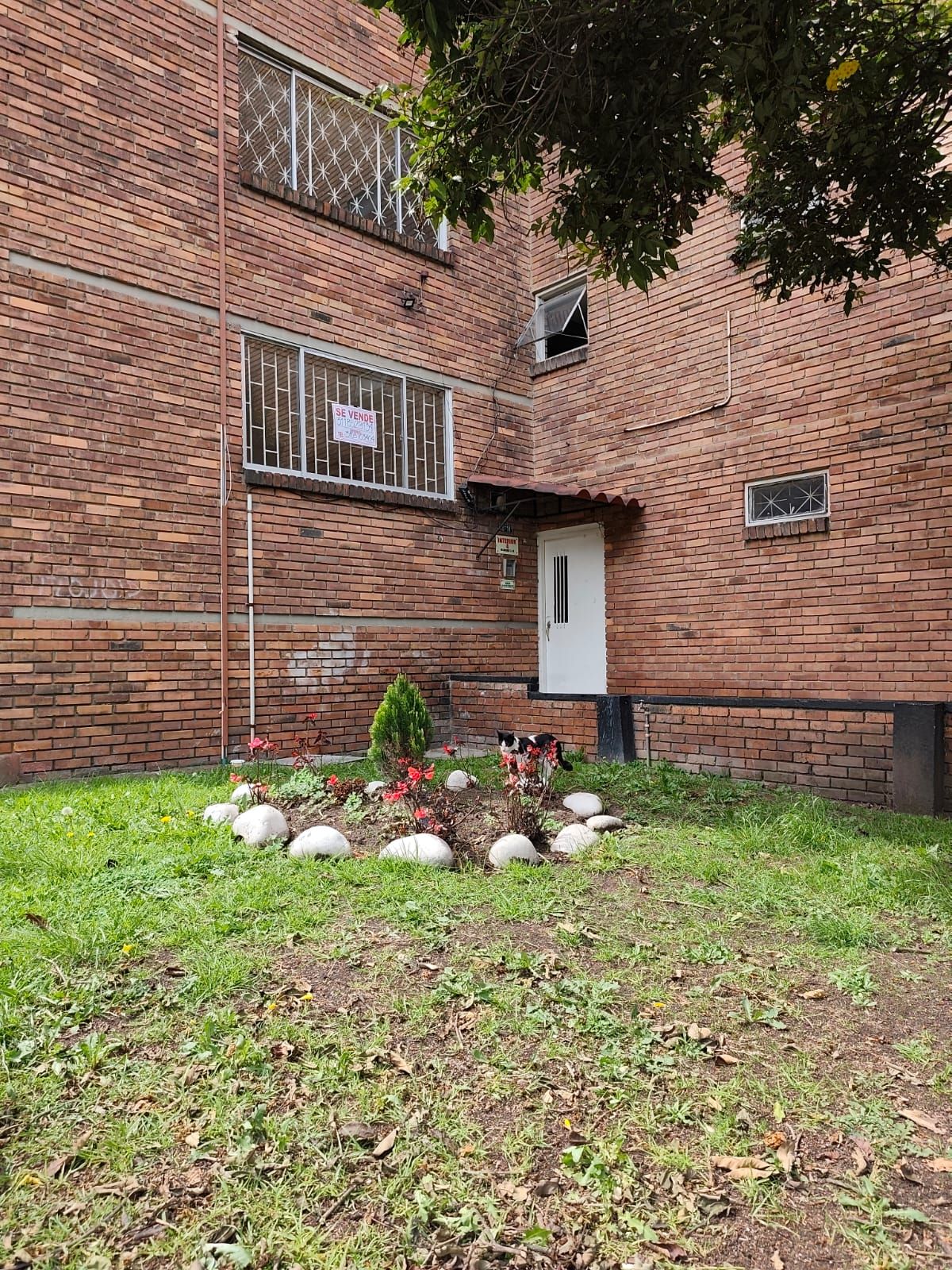 Apartamento en venta Cundinamarca Bogotá Timiza A 69 m2 Habitaciones 2 Baños 1 Garajes 0 Precio $240000000