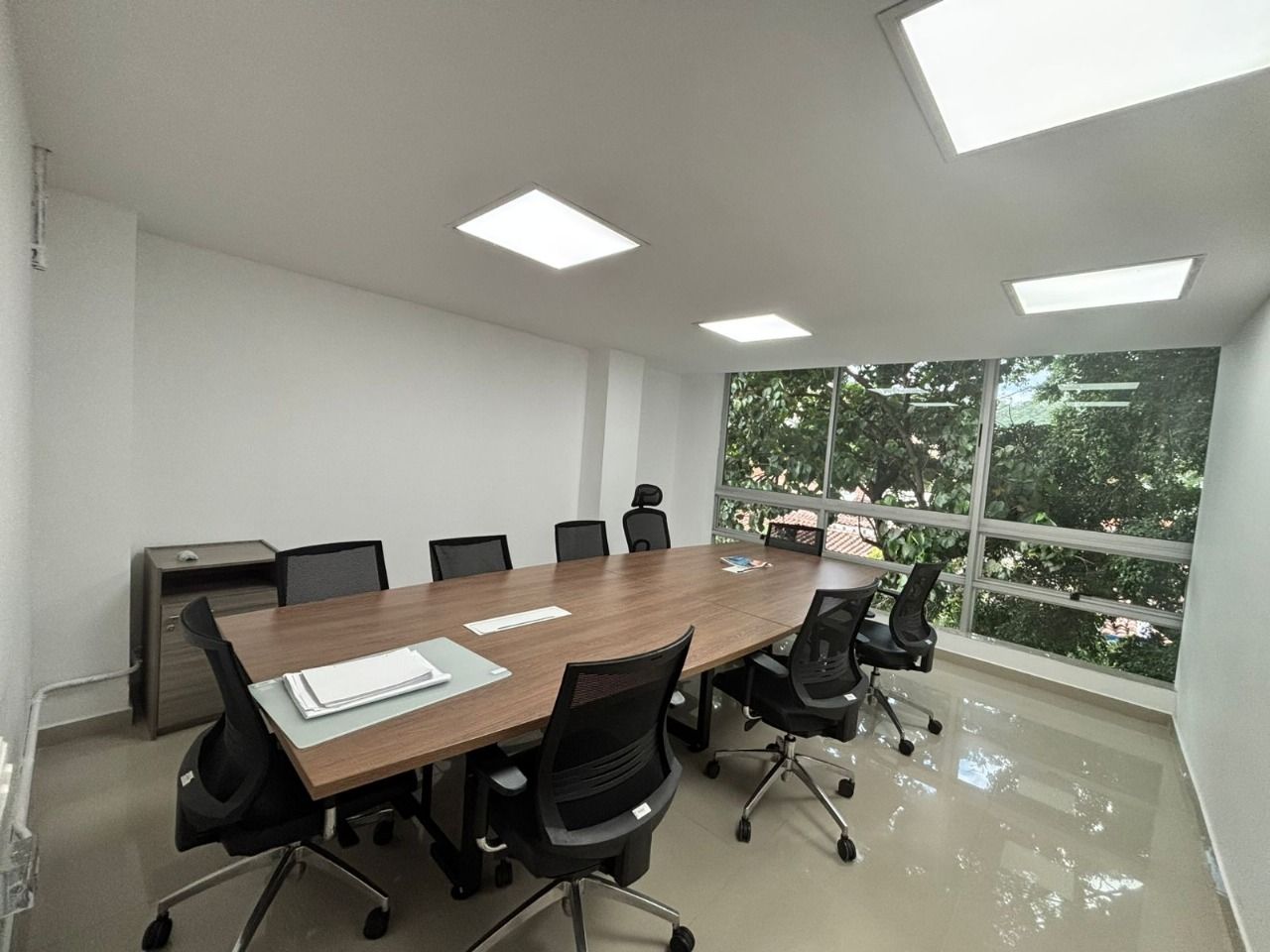 Oficina en arriendo Antioquia Medellín Suramericana 35 m2 Habitaciones 0 Baños 0 Garajes 0 Precio $3400000