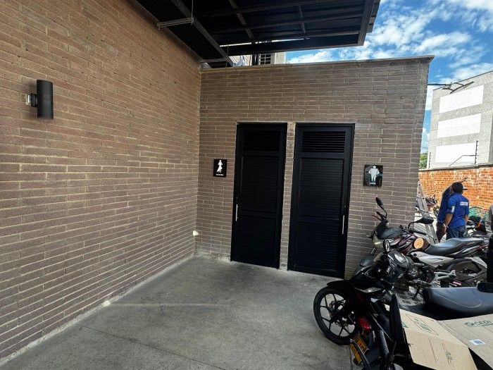 Local en arriendo Valle Del Cauca Jamundí Jamundí 9 m2 Habitaciones 0 Baños 0 Garajes 0 Precio $2500000