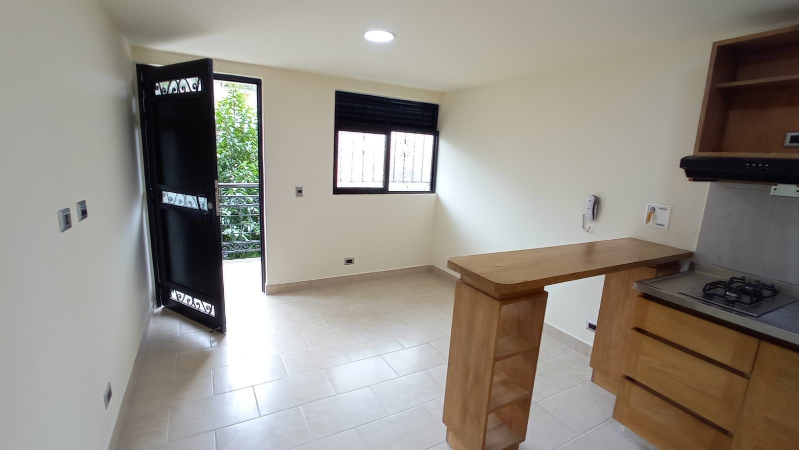 Apartaestudio en arriendo Antioquia Medellín Belen 37 m2 Habitaciones 1 Baños 1 Garajes 0 Precio $1700000