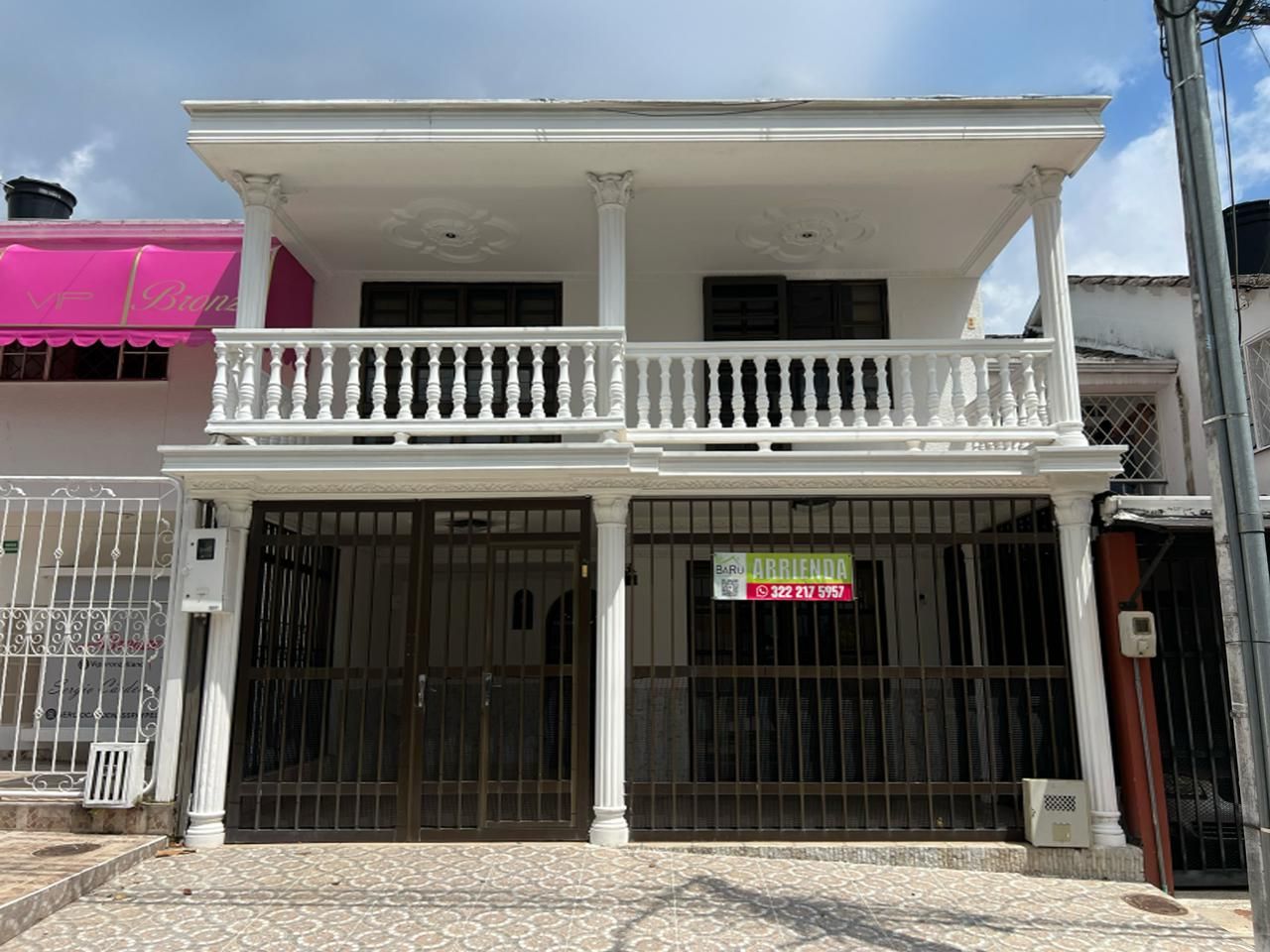 Casa en arriendo Meta Villavicencio Villa María 230 m2 Habitaciones 5 Baños 4 Garajes 2 Precio $2500000