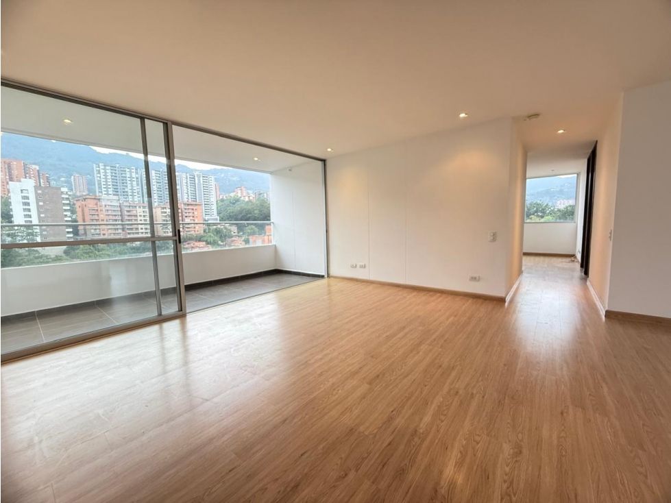 Apartamento en arriendo Antioquia Envigado Zúñiga 130 m2 Habitaciones 3 Baños 4 Garajes 2 Precio $7500000