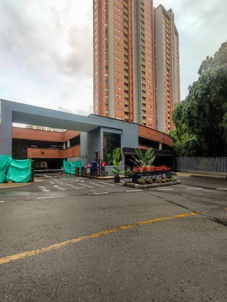 Apartamento en arriendo Antioquia Itagüí Santa Catalina 72 m2 Habitaciones 3 Baños 2 Garajes 1 Precio $2800000