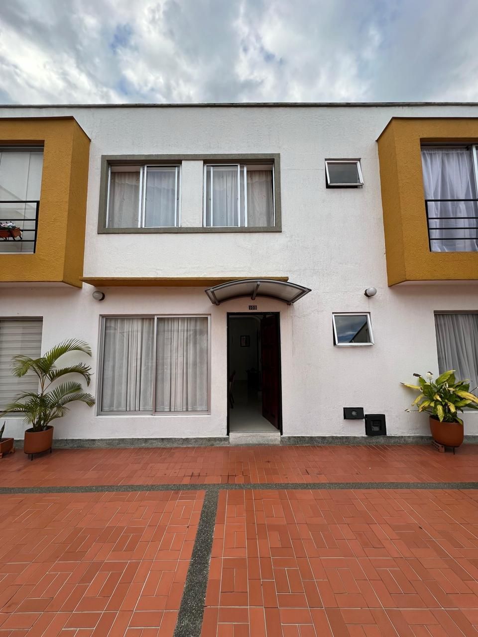 Casa en venta Cauca Popayán Catay 192 m2 Habitaciones 3 Baños 3 Garajes 1 Precio $540000000