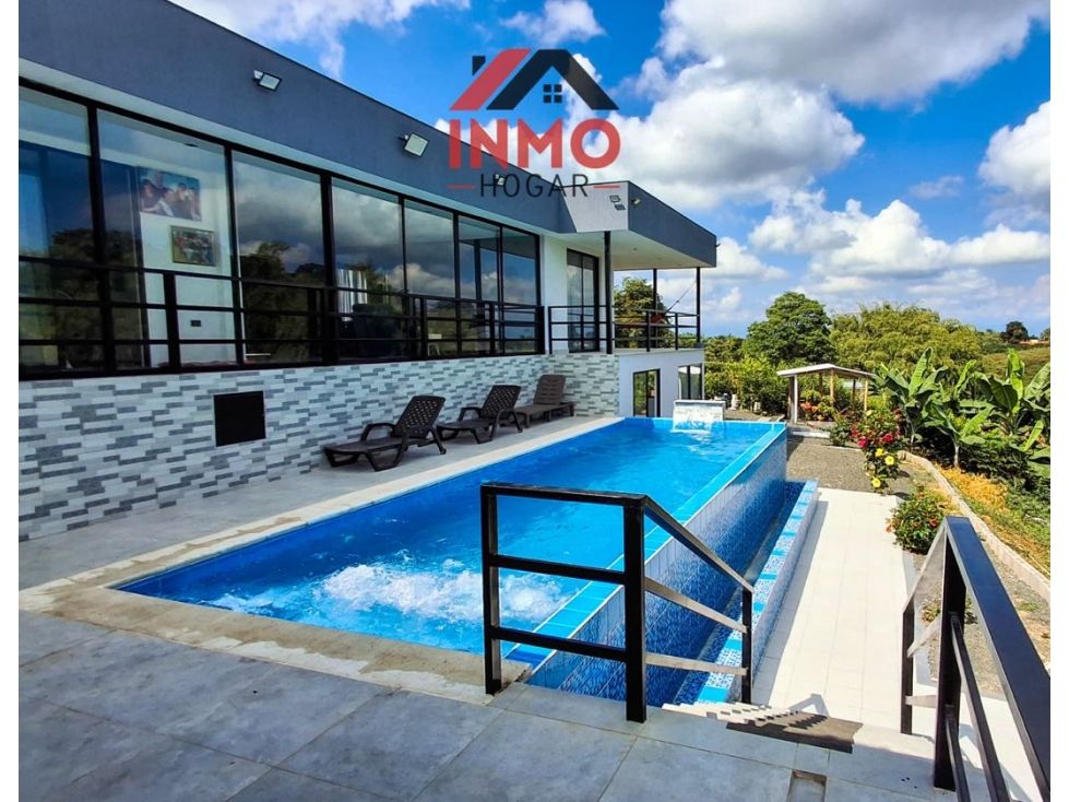 Finca en venta Risaralda Pereira Pereira 500 m2 Habitaciones 9 Baños 8 Garajes 6 Precio $1400000000