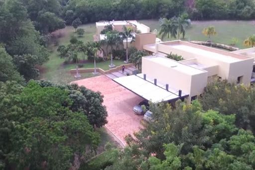 Finca en venta Cundinamarca Girardot Miraflores 8422 m2 Habitaciones 4 Baños 7 Garajes 7 Precio $2900000000