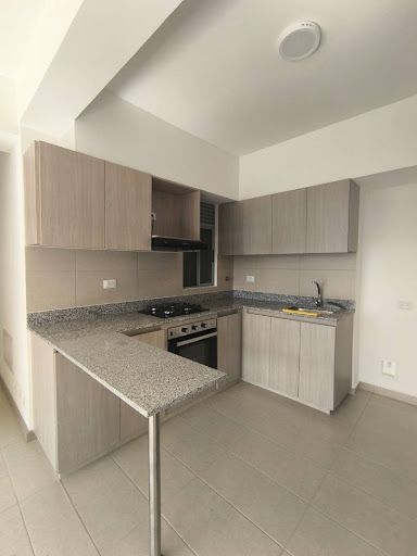 Apartamento en arriendo Antioquia Rionegro El Porvenir 77 m2 Habitaciones 3 Baños 2 Garajes 1 Precio $2900000