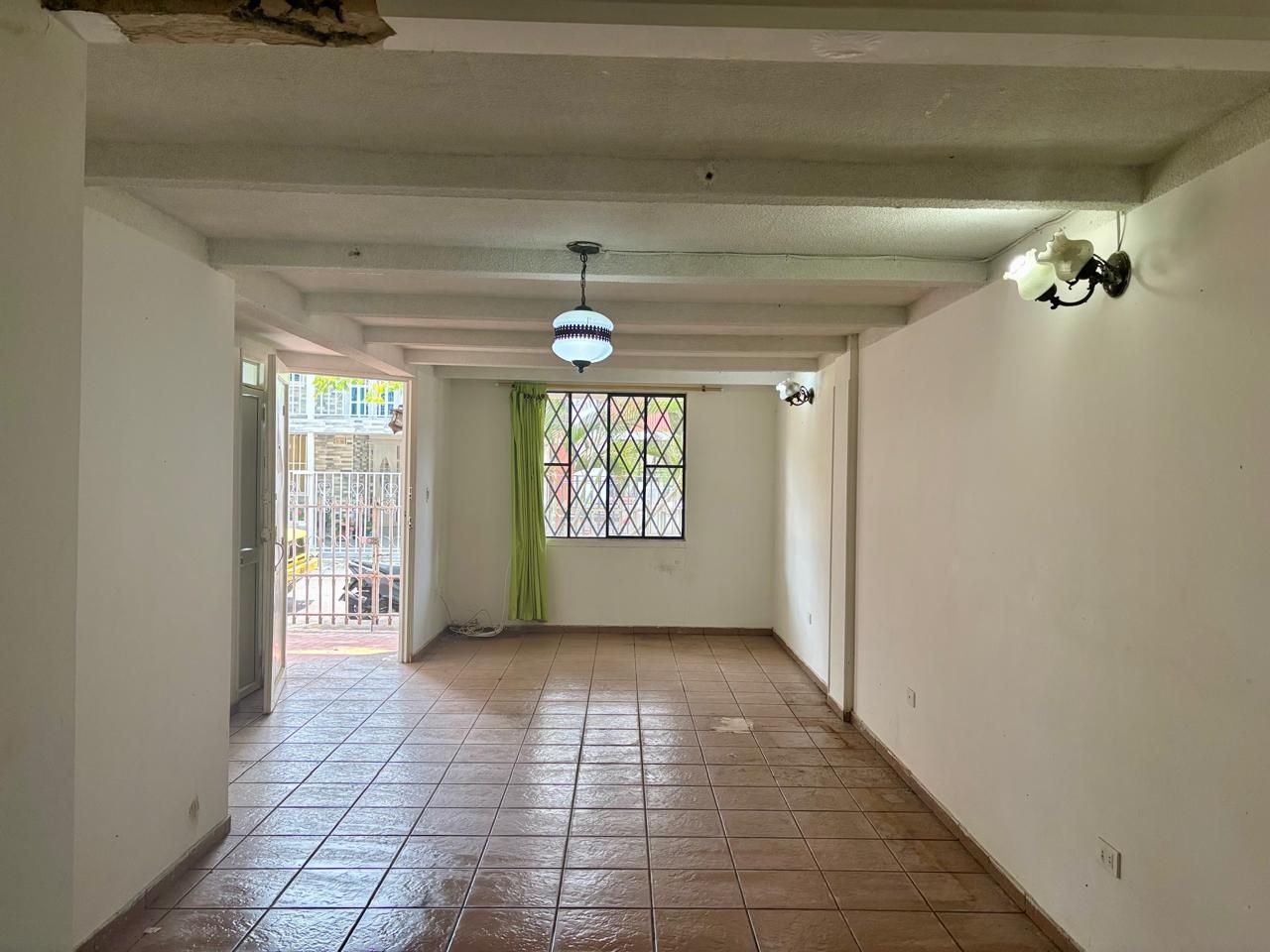 Casa en venta Valle Del Cauca Jamundí Br Riveras Del Rosario 80 m2 Habitaciones 3 Baños 3 Garajes 1 Precio $210000000