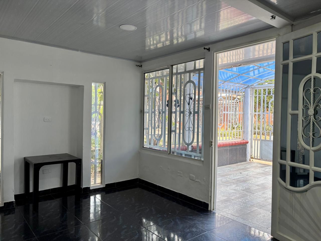 Casa en venta Valle Del Cauca Jamundí Ub Villa Paulina Et Ii 90 m2 Habitaciones 5 Baños 2 Garajes 1 Precio $295000000