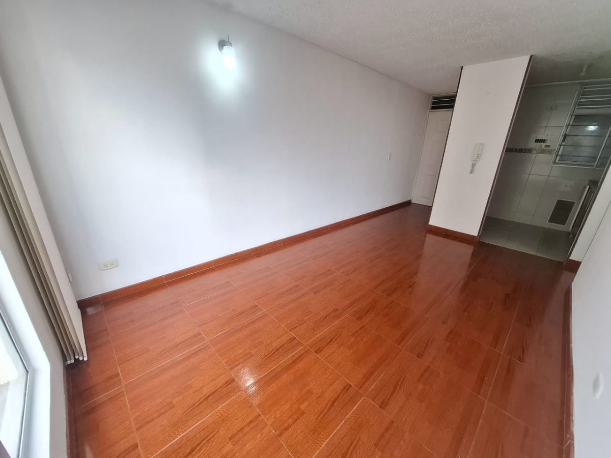 Apartamento en arriendo Cundinamarca Bogotá Los Pantanos 46 m2 Habitaciones 3 Baños 1 Garajes 1 Precio $1300000