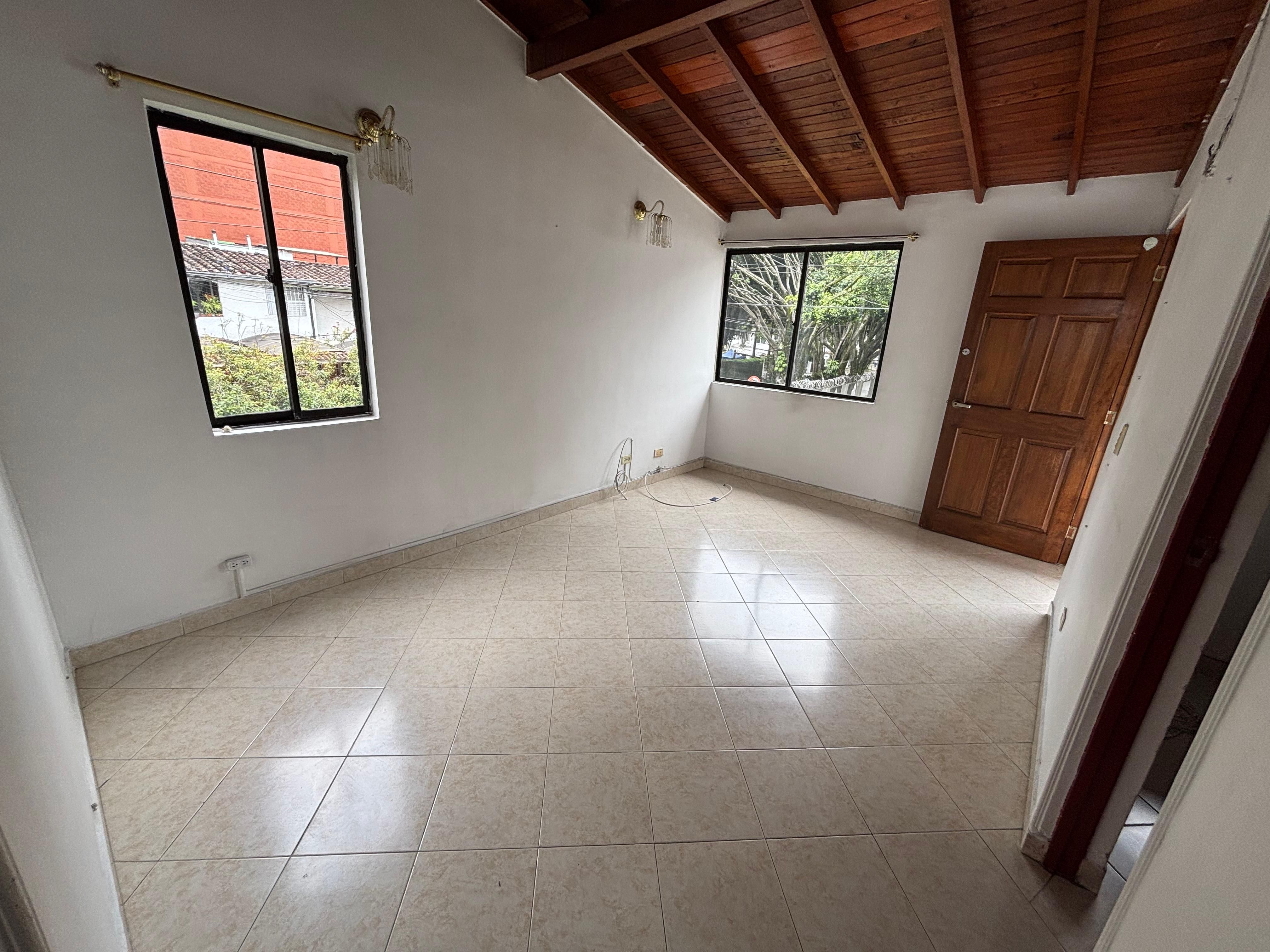Casa en arriendo Antioquia Sabaneta La Barquereña 75 m2 Habitaciones 3 Baños 1 Garajes 0 Precio $2000000