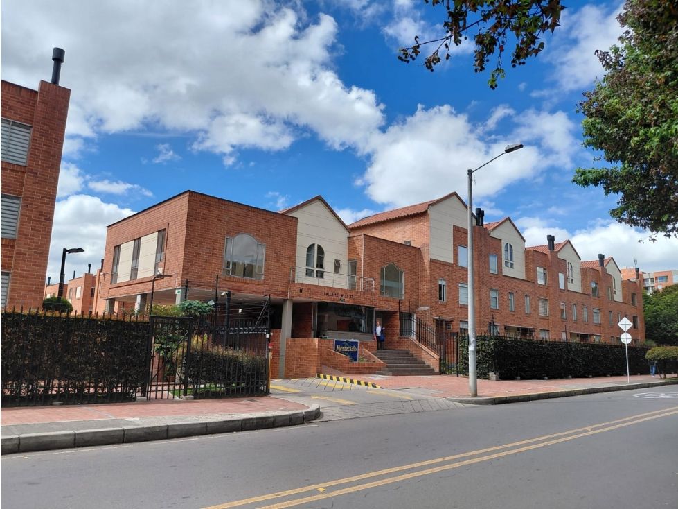 Casa en venta Cundinamarca Bogotá Victoria Norte 150 m2 Habitaciones 5 Baños 4 Garajes 2 Precio $780000000