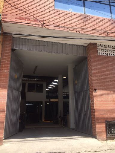 Bodega en venta Cundinamarca Bogotá Las Ferias 650 m2 Habitaciones 0 Baños 3 Garajes 0 Precio $2200000000
