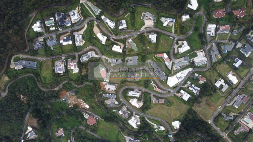 Lote en venta Antioquia Medellín Las Palmas 1600 m2 Habitaciones 0 Baños 0 Garajes 0 Precio $2300000000