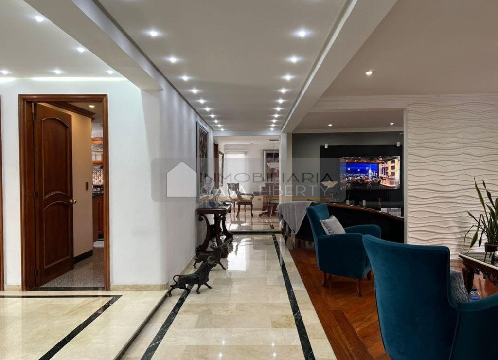 Apartamento en arriendo Antioquia Medellín Alejandria 260 m2 Habitaciones 4 Baños 5 Garajes 3 Precio $13500000