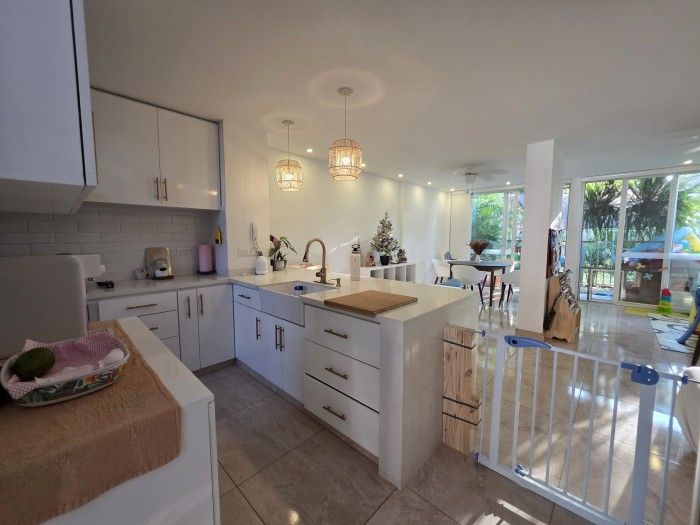 Casa en venta Valle Del Cauca Jamundí Cn Almendros Del Castillo 130 m2 Habitaciones 3 Baños 3 Garajes 3 Precio $490000000