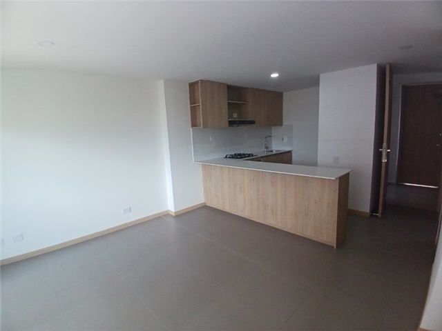Apartamento en arriendo Antioquia Medellín Shellmar 70 m2 Habitaciones 3 Baños 2 Garajes 1 Precio $2100000