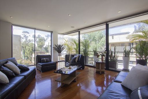 Casa en venta Cundinamarca Bogotá Los Naranjos 395 m2 Habitaciones 4 Baños 6 Garajes 3 Precio $3600000000