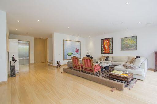 Casa en venta Cundinamarca Bogotá El Nogal 500 m2 Habitaciones 3 Baños 5 Garajes 2 Precio $5500000000