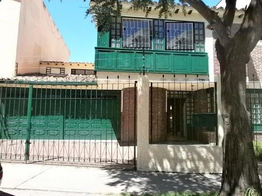 Casa en venta Cundinamarca Bogotá Santa Barbara Occidental 650 m2 Habitaciones 6 Baños 5 Garajes 5 Precio $3500000000