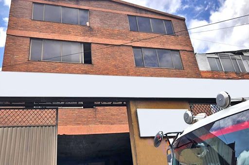 Bodega en venta Cundinamarca Bogotá Las Delicias 650 m2 Habitaciones 0 Baños 4 Garajes 6 Precio $2200000000
