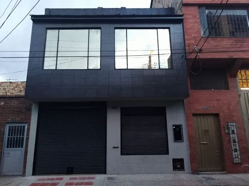 Edificio en venta Cundinamarca Bogotá Los Cerezos 180 m2 Habitaciones 0 Baños 2 Garajes 0 Precio $658000000
