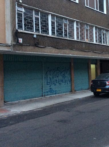 Local en venta Cundinamarca Bogotá Chapinero Central 372 m2 Habitaciones 0 Baños 4 Garajes 0 Precio $1930000000