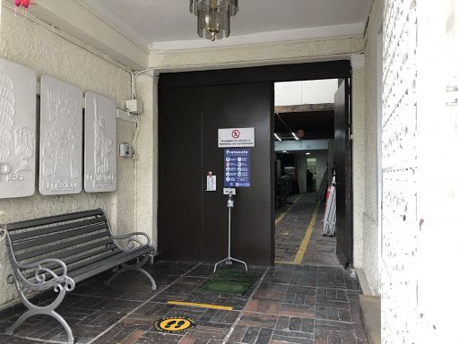 Casa en venta Cundinamarca Bogotá Marly 565 m2 Habitaciones 7 Baños 8 Garajes 0 Precio $2400000000