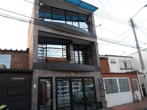 Casa en venta Cundinamarca Bogotá Jorge Cortes 460 m2 Habitaciones 8 Baños 6 Garajes 1 Precio $800000000