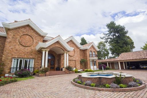 Casa en venta Cundinamarca Bogotá San José De Bavaria 619 m2 Habitaciones 4 Baños 6 Garajes 4 Precio $5000000000