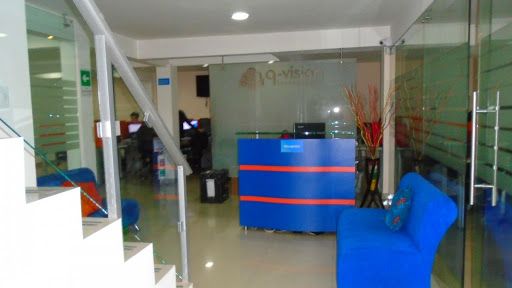 Casa en venta Cundinamarca Bogotá Ub Santa Coloma 312 m2 Habitaciones 12 Baños 3 Garajes 4 Precio $1400000000