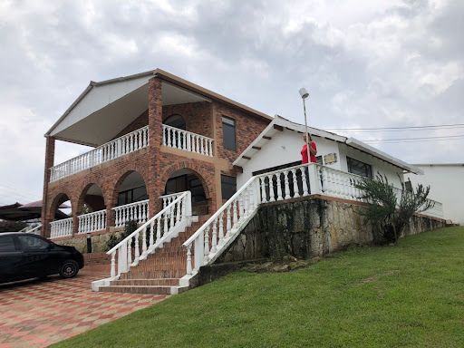 Casa en venta Cundinamarca Silvania Los Puentes 450 m2 Habitaciones 3 Baños 4 Garajes 8 Precio $1300000000